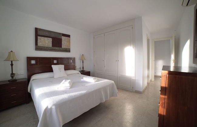 Hotel Apartamentos Manilva Sun - Photo 9