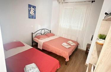 BLUE HOUSE - Photo 24
