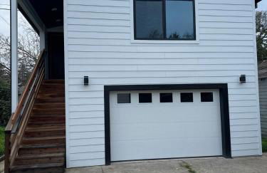 The studio for all your needs - Photo 6