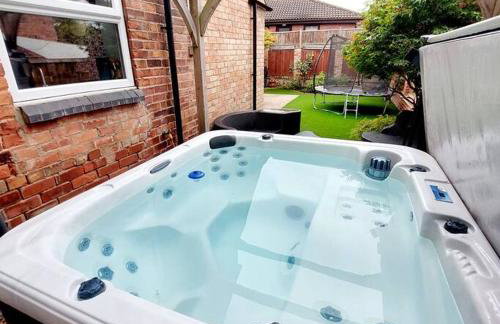 3 bed Luxury Victorian Home with Hot Tub - Foto 1