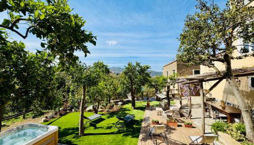 YourHome - Antico Casale Sorrentino & Suite - Indipendent Villa - Foto 3, Garden, sunbed, Garden view