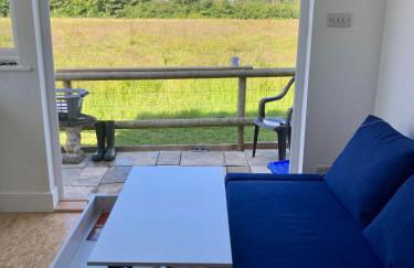 April Cottage Meadow Studio - Foto 18