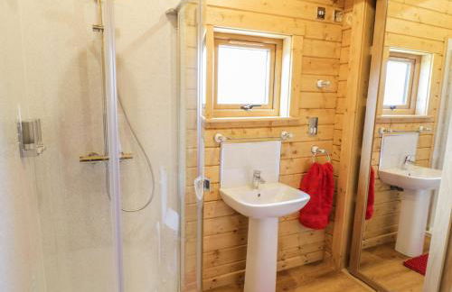 Manor Farm Lodges - Red Kite Lodge - Foto 12