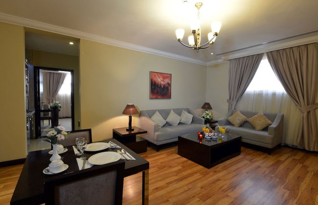 Boudl Al Majmaa - Photo 21