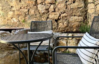 SeaYou!***Charming 1-bedroom rental unit in the old city center of Cres - Foto 22