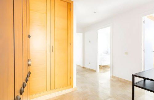 Luxury & Sunny Apartment with Breathtaking View in Marbella East - Foto 10