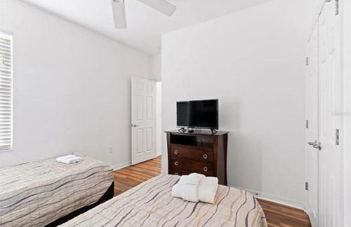 Grand Exclusive 4BR Pool Home near Disney Parks - Foto 25