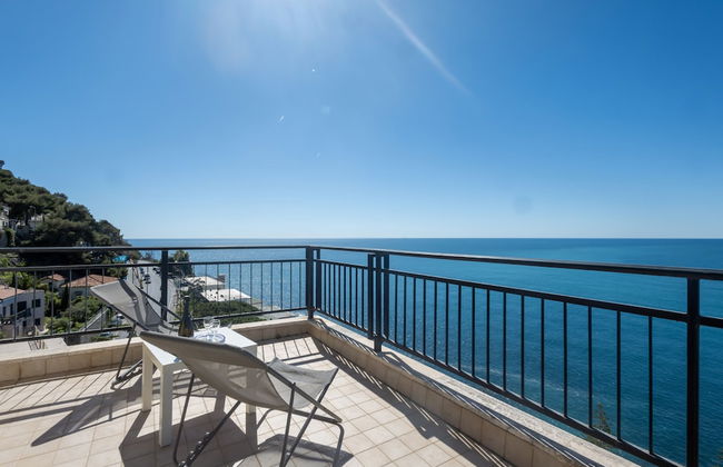 Sky Sea Apartment in Ospedaletti - Photo 3