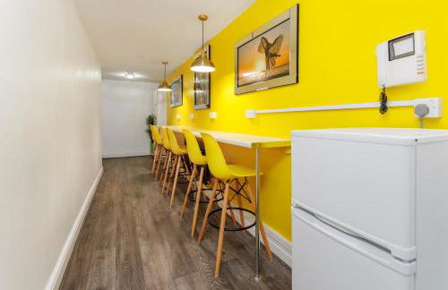 Snuggle Cove Apartments By Bella Vita Stays - Foto 18