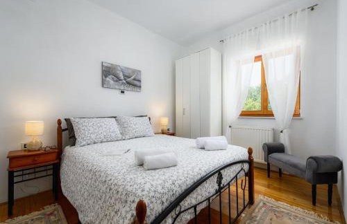 Spacious Apartment in Markoci - Foto 11