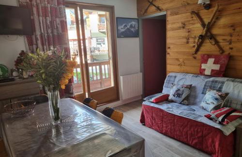 Agréable appartement de 6 pers au pieds des pistes ,wifi gratuit à Saint-Sorlin-d'Arves labelise 3 étoiles au gîte de France - Photo 7
