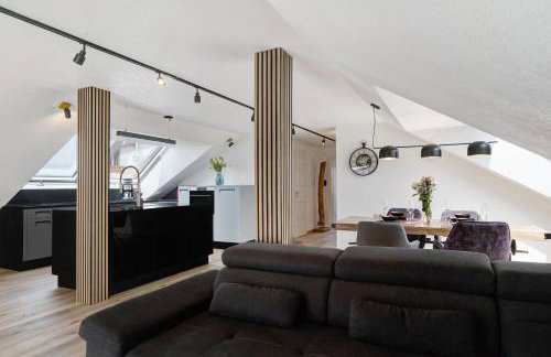Moderne offene Dachgeschoßwohnung - Foto 6