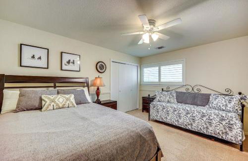 Relaxing Helotes Apt 7 Mi to UT at San Antonio! - Foto 15