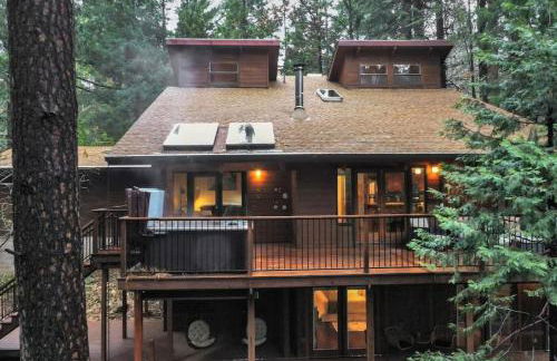 Picturesque Cabin Hot Tub - Foto 1