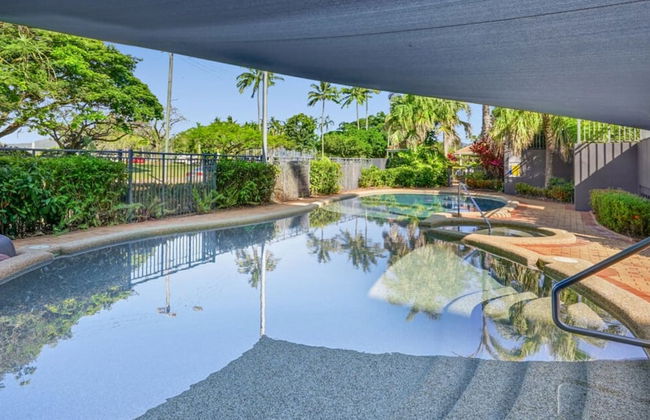 North Cove Waterfront Suites - Photo 30