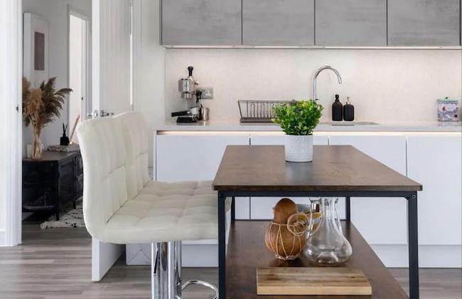 Stylish London Flat - Private Terrace - City View - Foto 11