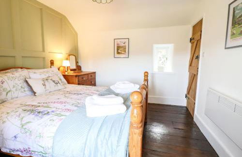 Alwyn Cottage - Photo 14