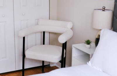 Fitness Pad, Stylish 2BR with Gym in Chicago - Photo 25