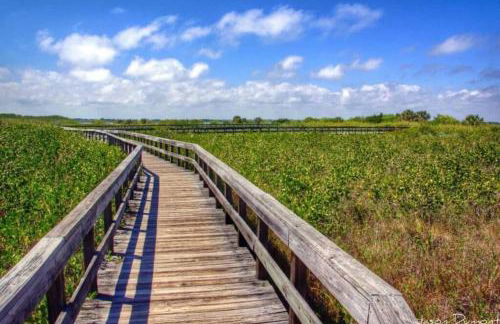 ZEN BEACH RETREAT - OCEAN VIEW TOWNHOUSE -No Drive Beach - Foto 156