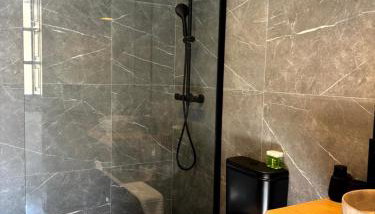Ando Apartments Boutique - Foto 4, Shower