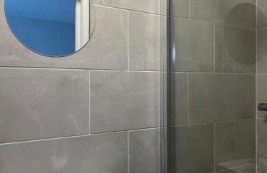 4 En-Suite Rooms-Walk to Warwick Hospital-Ideal for Professionals & Contractors - Foto 8