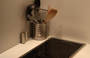 Stylish Studio Apartment, ensuite, kitchenette - Foto 12