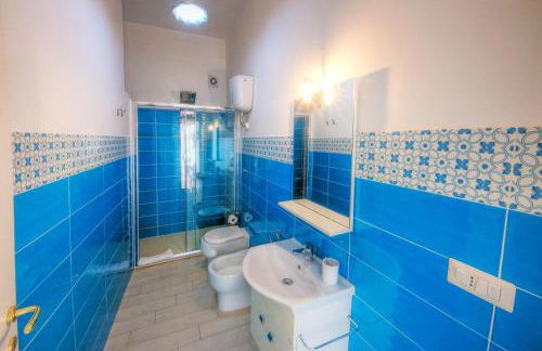 ### Appartamenti sulla SPIAGGIA al POETTO ### - Foto 8