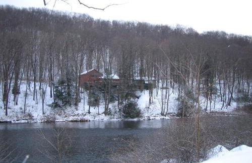 Beautiful Cabin with Hot Tub Surrounded by Trees in Confluence, Pennsylvania - Foto 5
