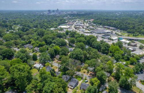 The Peacock House - Close to Restaurants and Shops - Foto 26