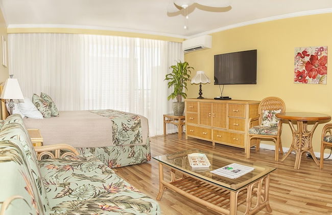 Tropical Studios at Marine Surf Waikiki - Photo 48