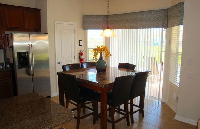 6BR 4BA Home in Windsor Hills by CV-2520 - Foto 20