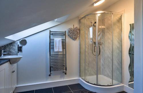 Finest Retreats - Trennal Barn - Photo 33