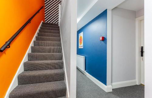 Ashton Getaway Sleeps 14 Free Parking - Foto 1