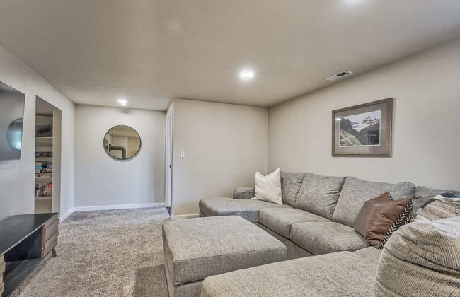 4bdgame Loungehot Tubdog Friendlyclose to AF Academy - Foto 20