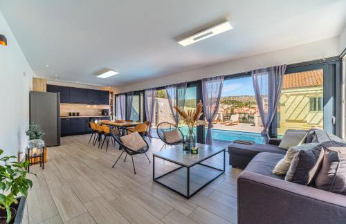 Villa TM with private heated pool, poolhouse & private garage - Photo 18