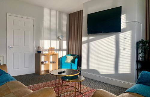 3 BDR Entire Home Sleeps Up to 5 Contractors & Families Long or Short Stay Free WiFi & Parking - Foto 18