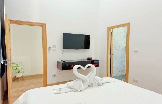 Good Moments Pool Villa - Photo 35