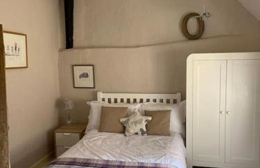 The Old Mint House F1 Silverstone Racetrack - Foto 7