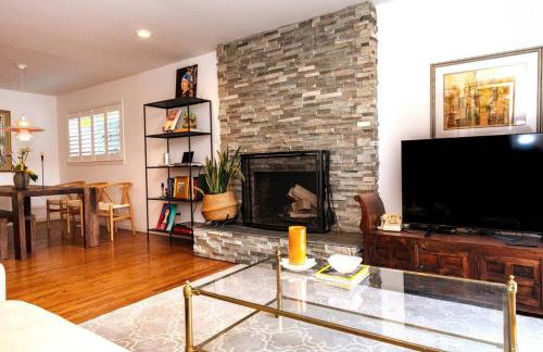 10 mins to SJC Fastest 2 Gigabit WiFI Open Floor BBQ Grill Fireplace Fenced Yard Pet Friendly - Foto 38