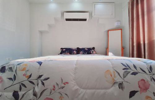 CASA - localizada no centro de Campo Grande - 2 quartos com ar e garagem para 2 carros - Foto 32