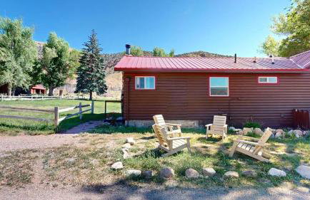 Pack Creek ~ Farm House - Photo 31