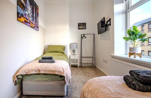 Homely 2 Bed Close to Leeds City Center by 53 Degrees Property, Sleeps 3 - Foto 11