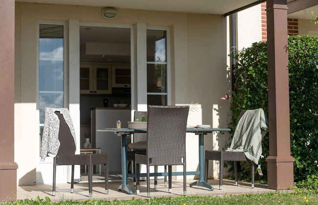 Apartment in Residence & Spa With Common Pool and Sauna, Houlgate - Photo 35