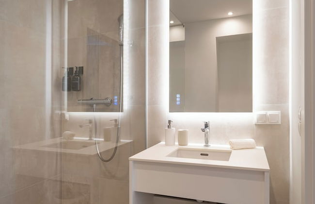 Vienna Heights Premium Apartments - Photo 22