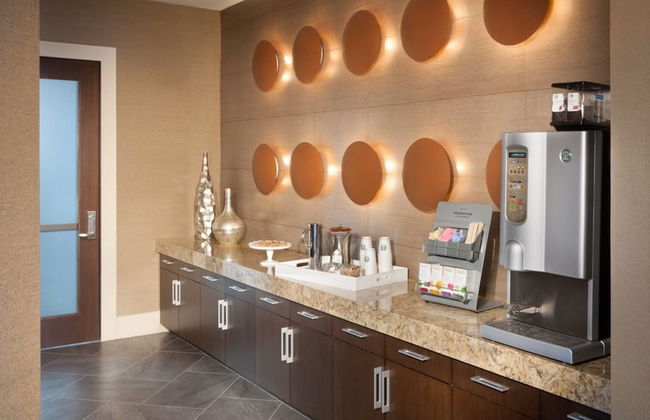 Bluebird Suites in Reston - Photo 58