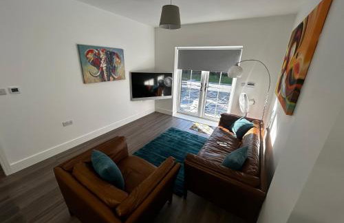 Sheffield Apartment - Photo 1