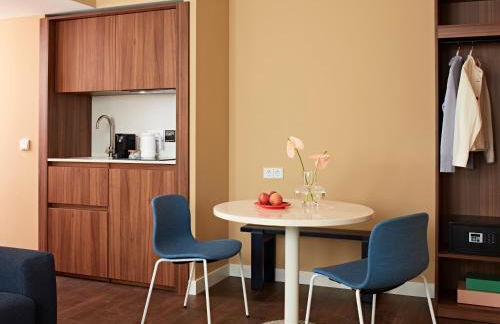 Numa Stuttgart Rotebühlplatz - Foto 4