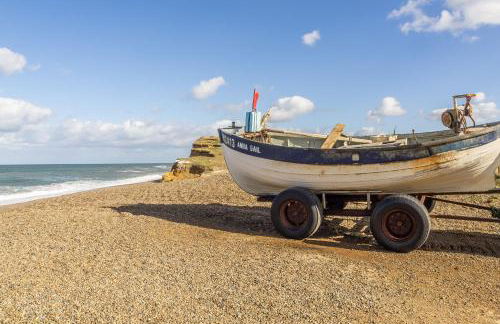 Beach Retreat - Photo 22