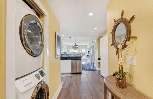 Splash Harbour, Harbourside Waterfront Condo - Foto 11