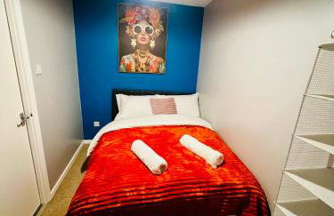 Chic 2BR escape near Luton Airport&Train Stn, Whipsnade zoo, Contractors - Foto 8